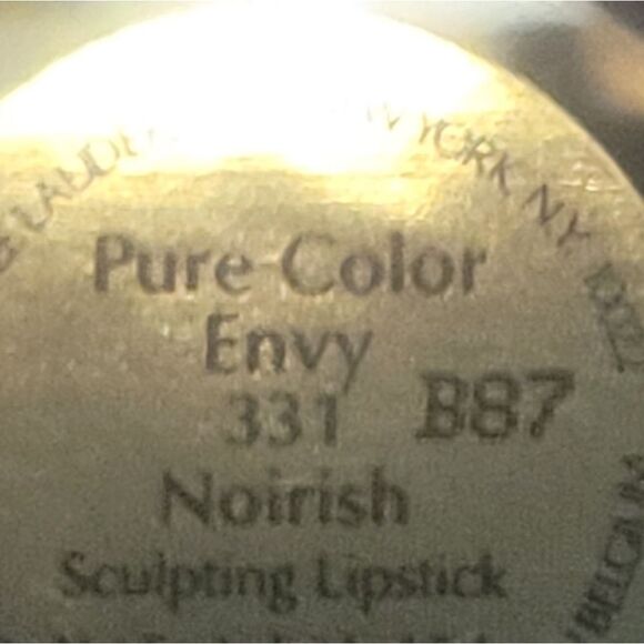 Estee Lauder pure color envy Noirish - Picture 3 of 5